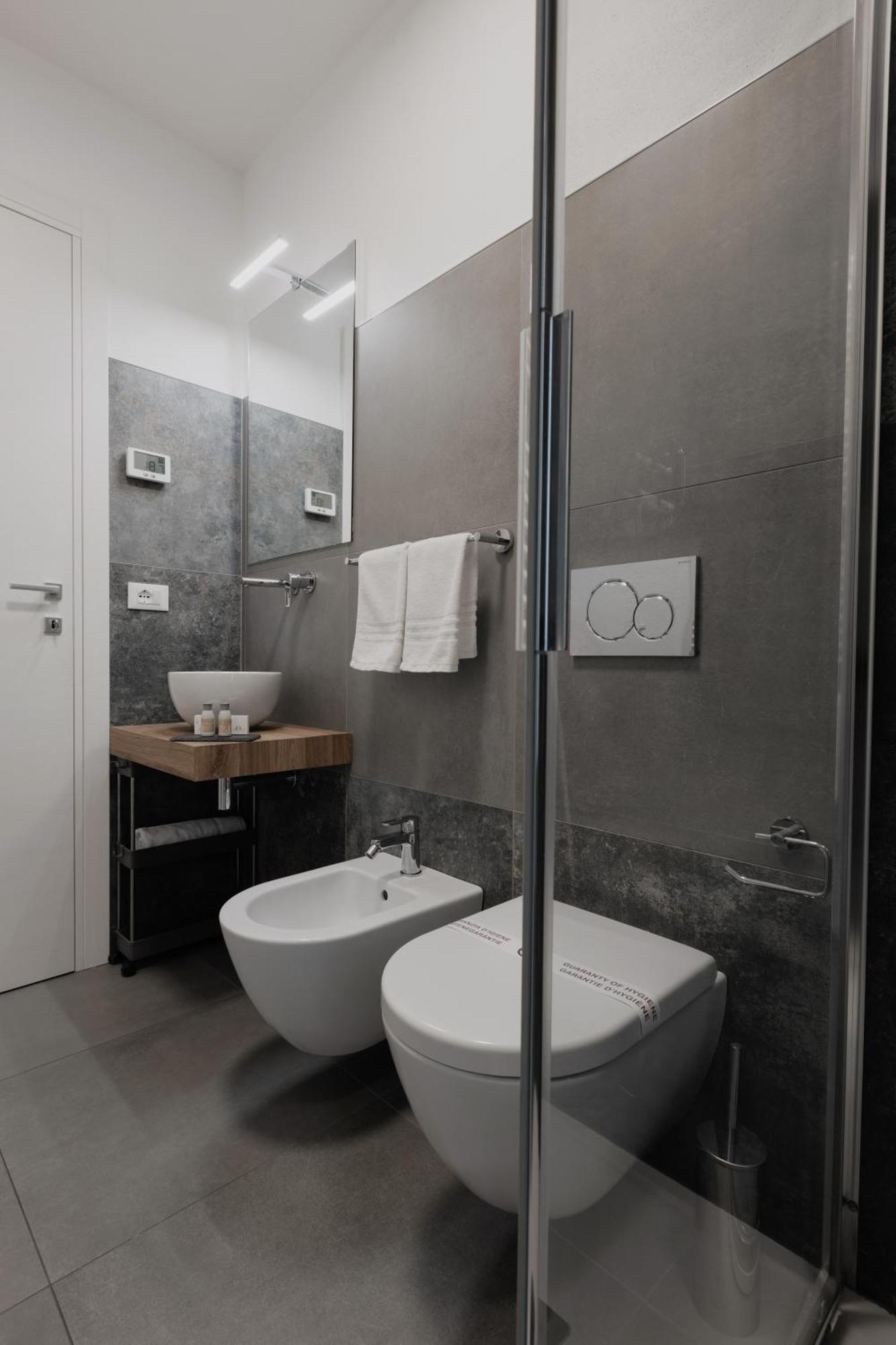טריאסטה Residence Piazza Giotti 8 מראה חיצוני תמונה