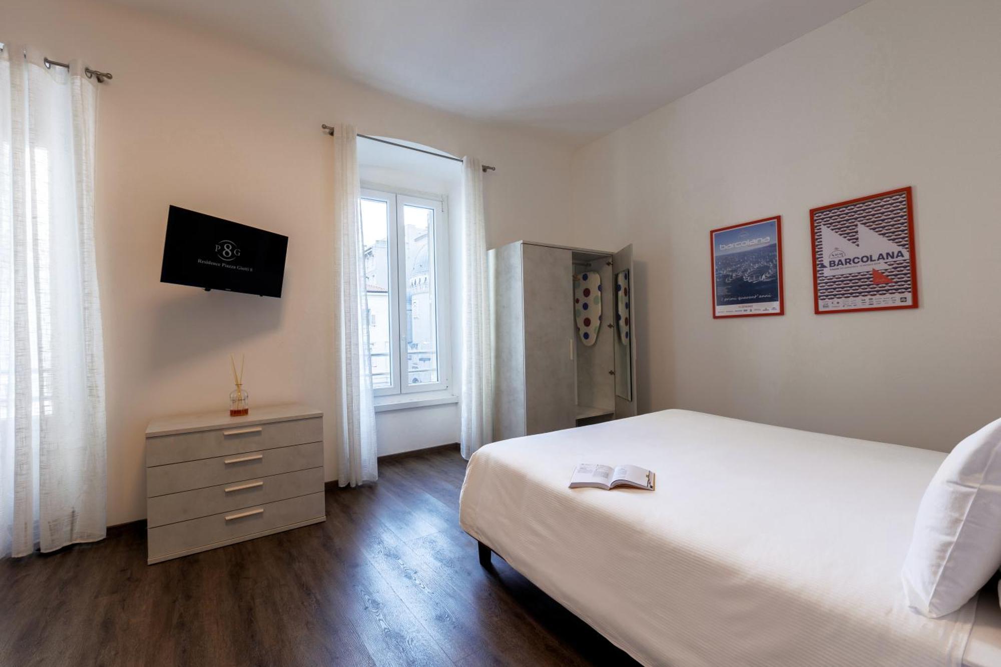טריאסטה Residence Piazza Giotti 8 מראה חיצוני תמונה